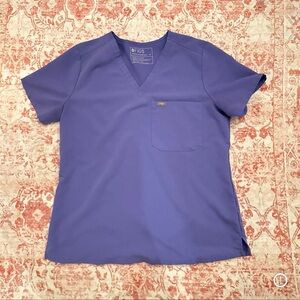 Figs Catriana Light Purple Scrub Top Medium